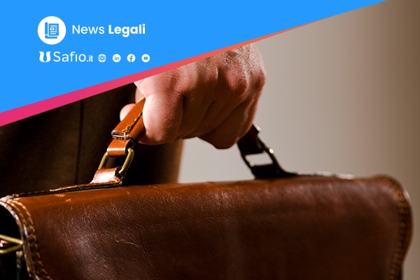 nullita-della-clausola-contrattuale-che-attribuisce-al-preponente-un-potere-illimitato-di-modifica-del-contratto